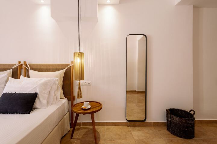 Room 74 of 130