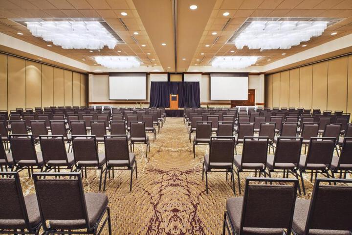 Meeting room / ballrooms