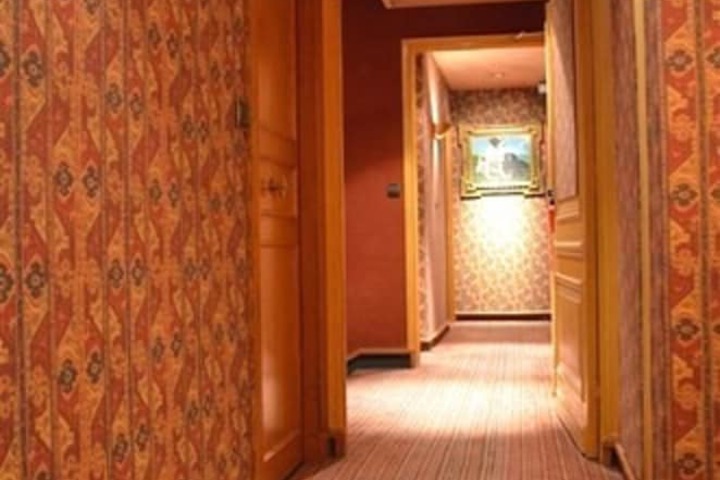 Ballroom/Hall 74 of 85
