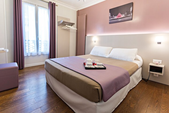 Room 12 of 84