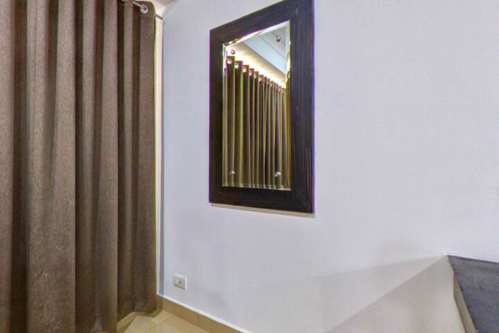 Room 17 of 61