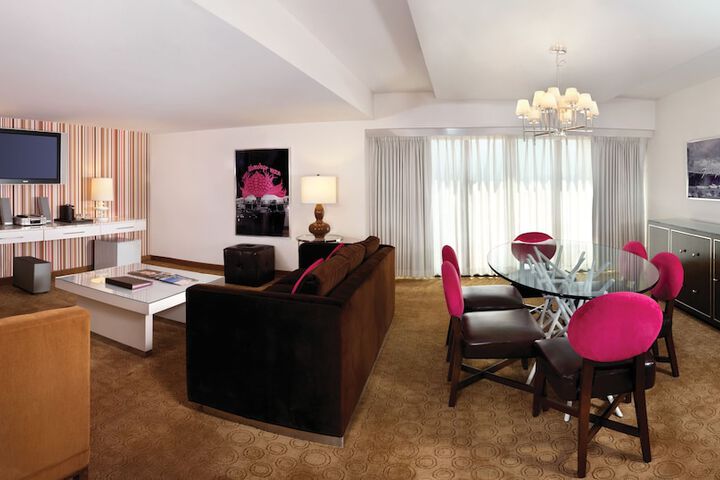 Room 54 of 144