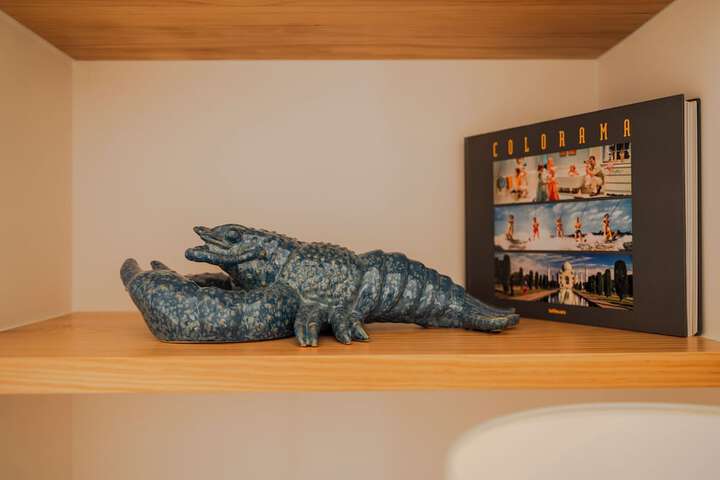 Room 17 of 48