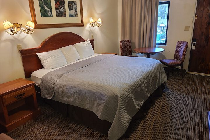 Room 6 of 23