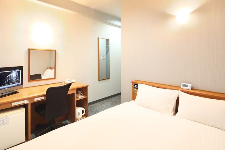 Room 11 of 45