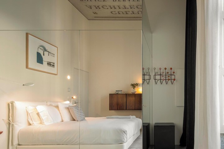 Room 64 of 129