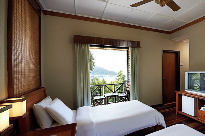 Room 18 of 46