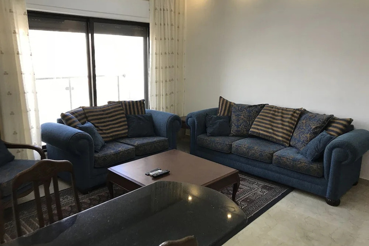 Room 3 of 20
