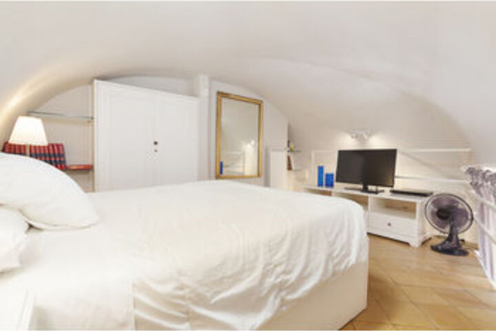 Room 21 of 87