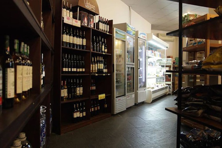 Gift shop