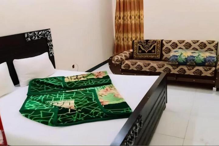 Grand Arham Hotel Faizabad
