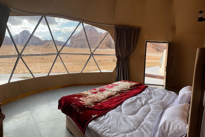 Room 8 of 30