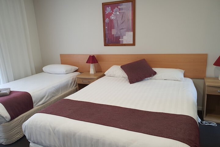 Room 5 of 44