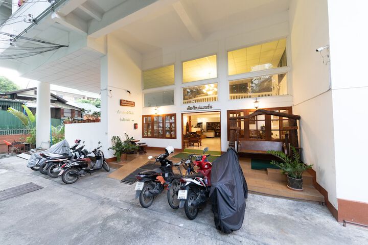 Hotel 17 of 19