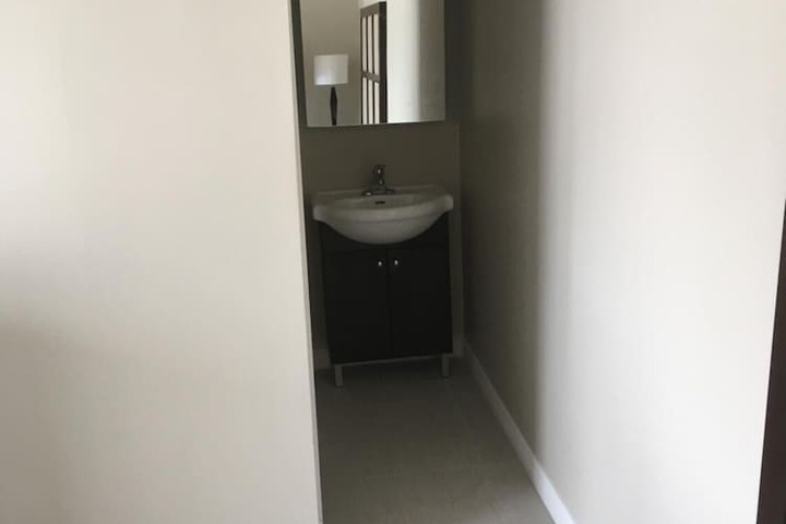 Room 16 of 21