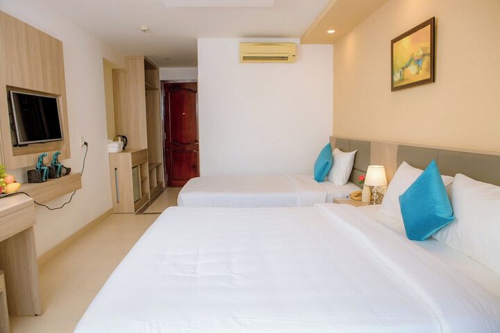 Room 45 of 53