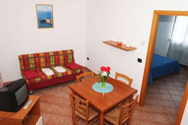 Room 19 of 70