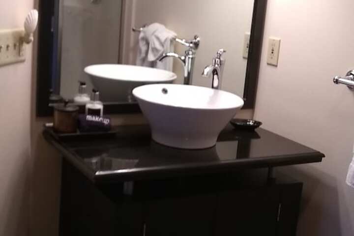 Room 104 of 147