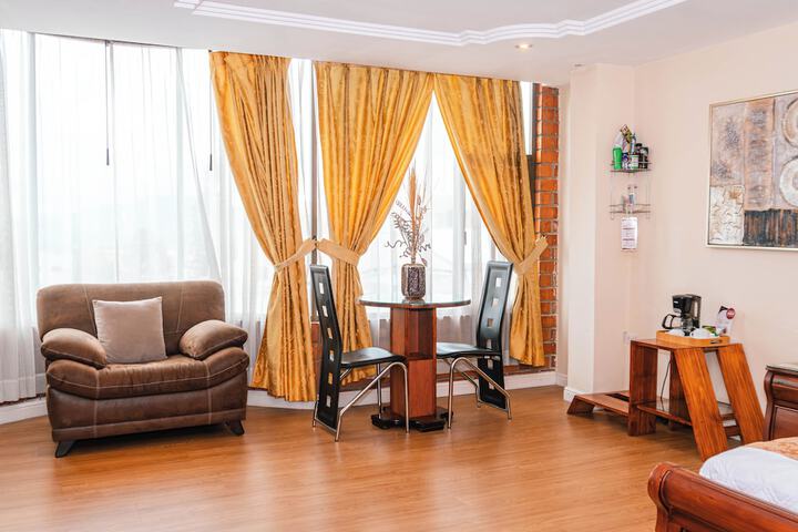 Room 20 of 38