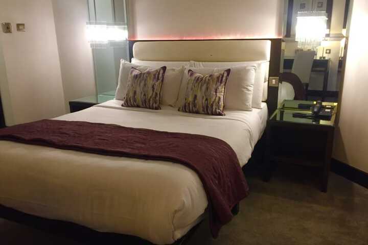 Room 5 of 45