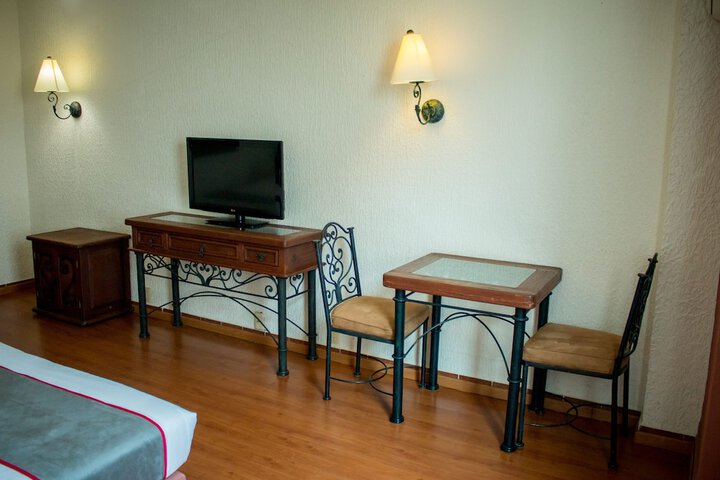 Room 19 of 43
