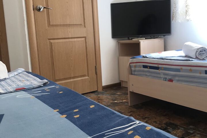 Room 20 of 29