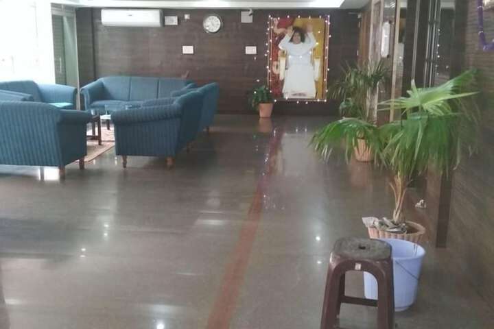 Hotel Interior 10 of 60
