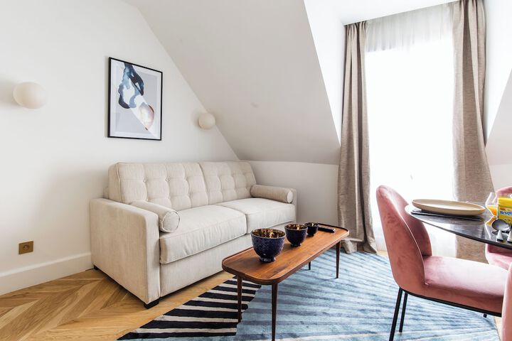 Room 40 of 79
