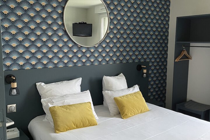 Room 5 of 64