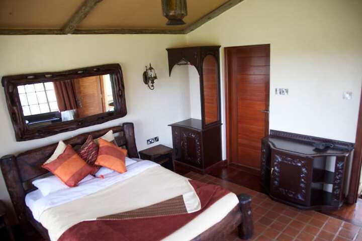 Room 15 of 54
