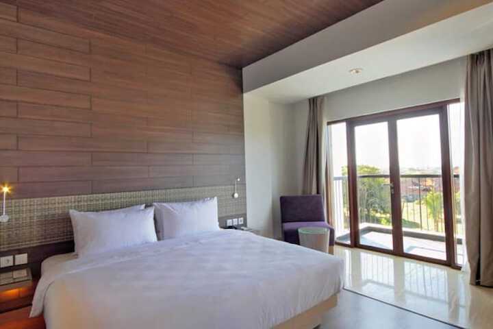 Room 7 of 43