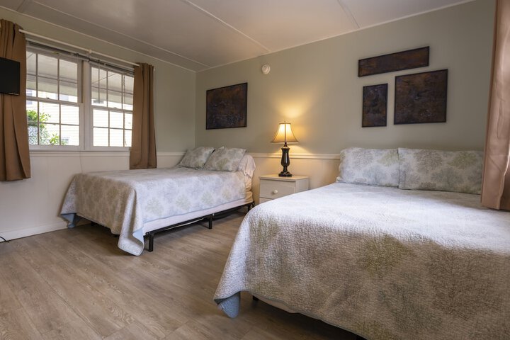 Room 180 of 309