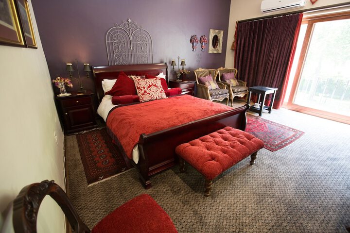 Room 21 of 44
