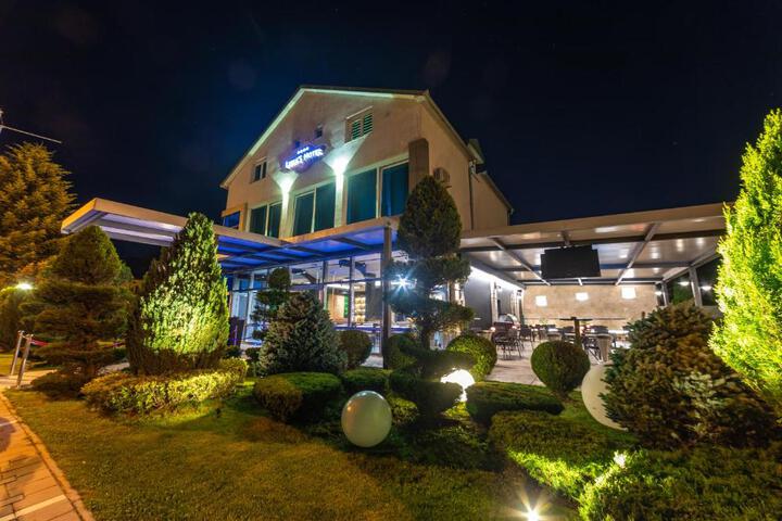Hotel Lukas