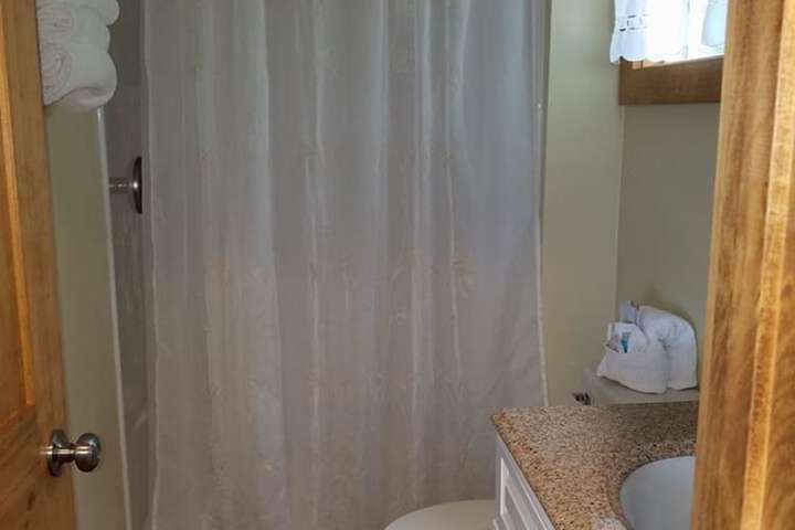 Room 8 of 75