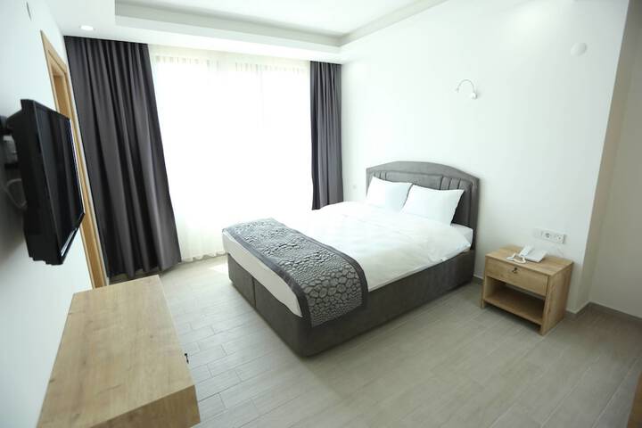 Room 8 of 21