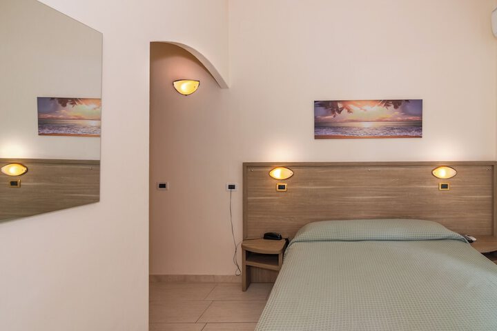 Room 38 of 119