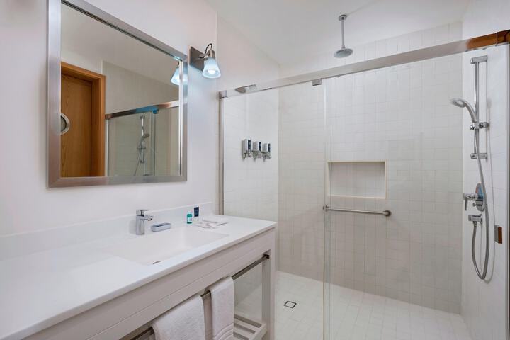 Bath Interior