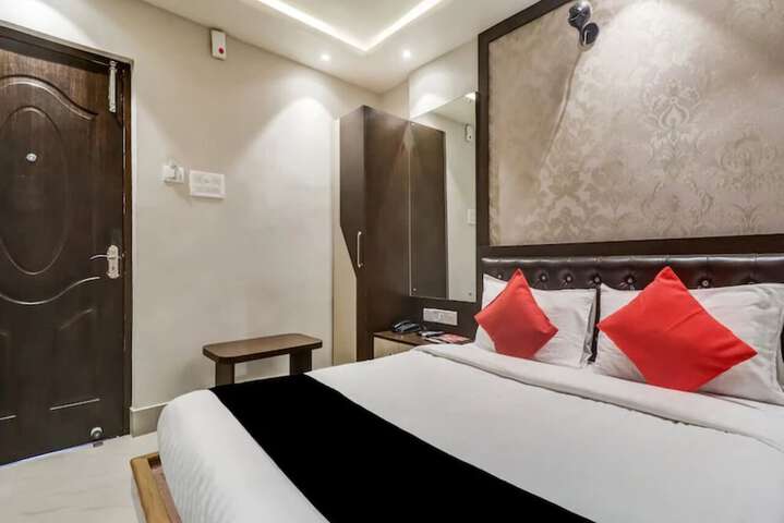 Room 15 of 21