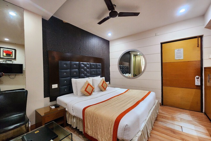 Room 18 of 57