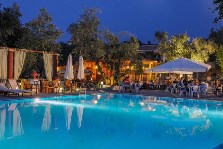 Hotel with Pool