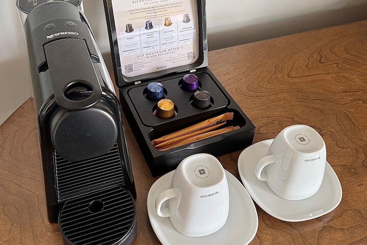 Breakfast/Coffee Service 30 of 38