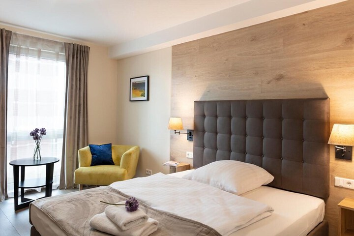 Room 14 of 50