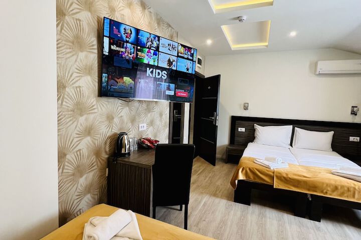 Room 20 of 54