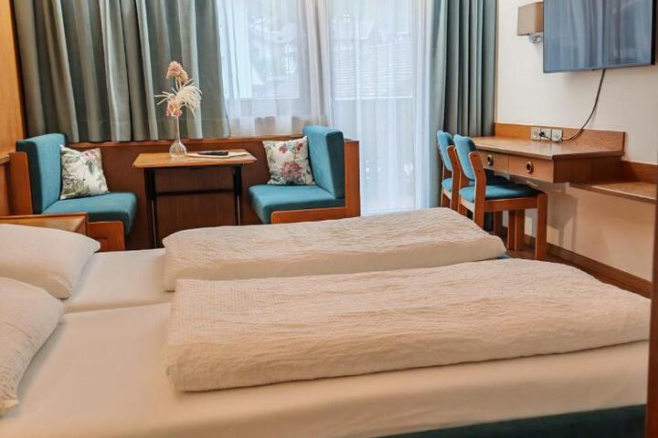 General 40 of 50