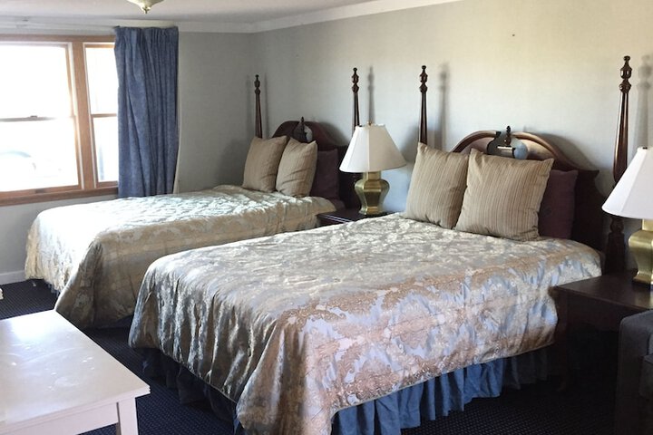 Room 9 of 50