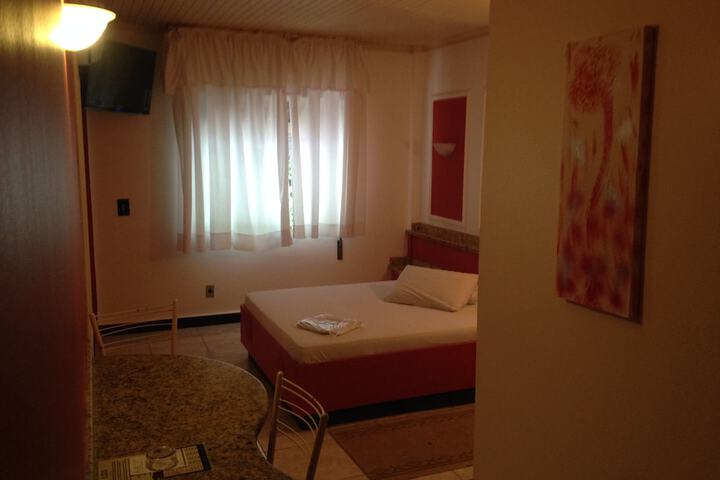 Room 6 of 112