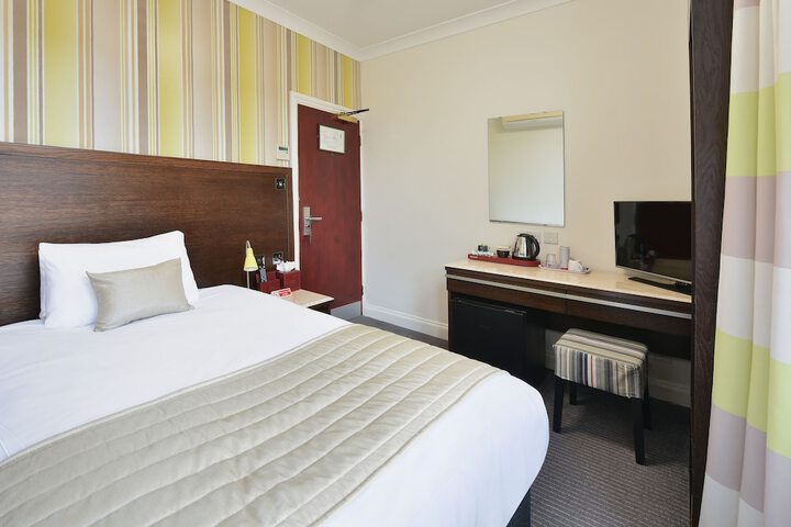Room 20 of 44