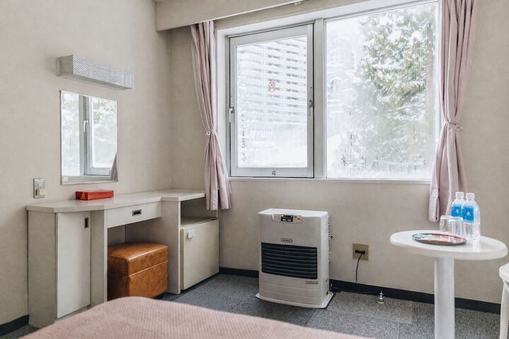 Room 20 of 44