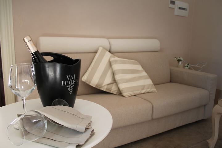 Room 4 of 29